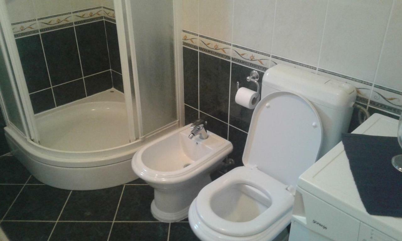 Mali Sjor Apartment Primosten Bagian luar foto